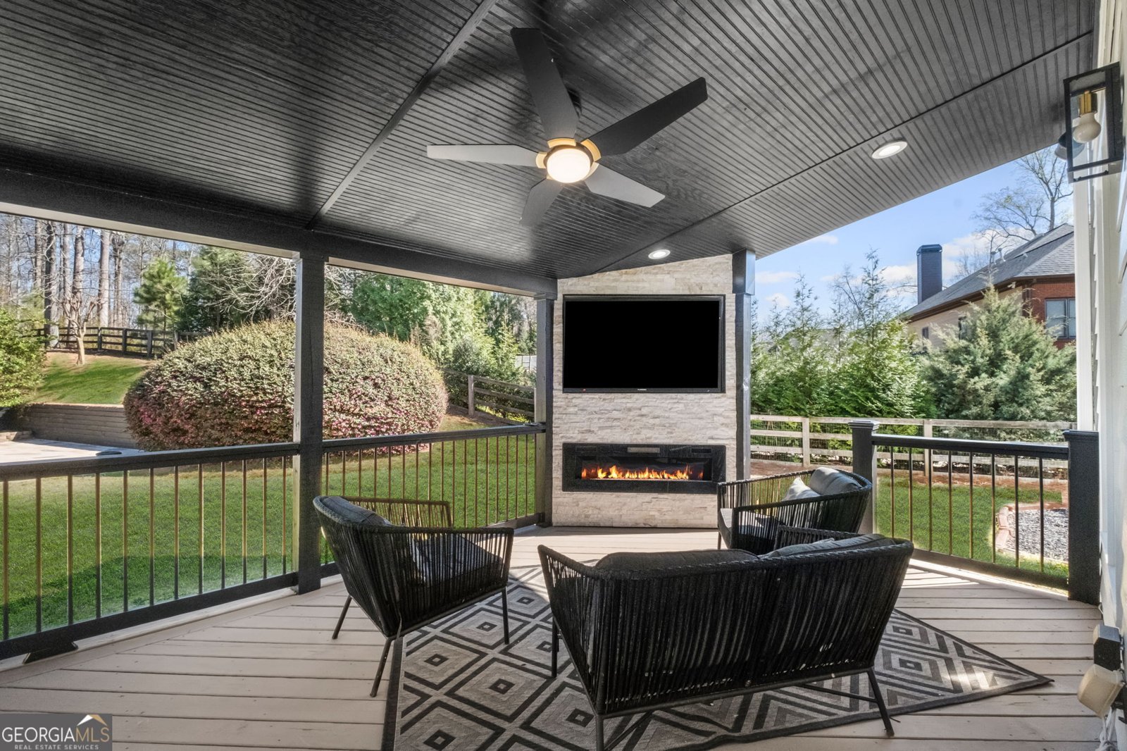 410 Burgess Trail Milton - 46