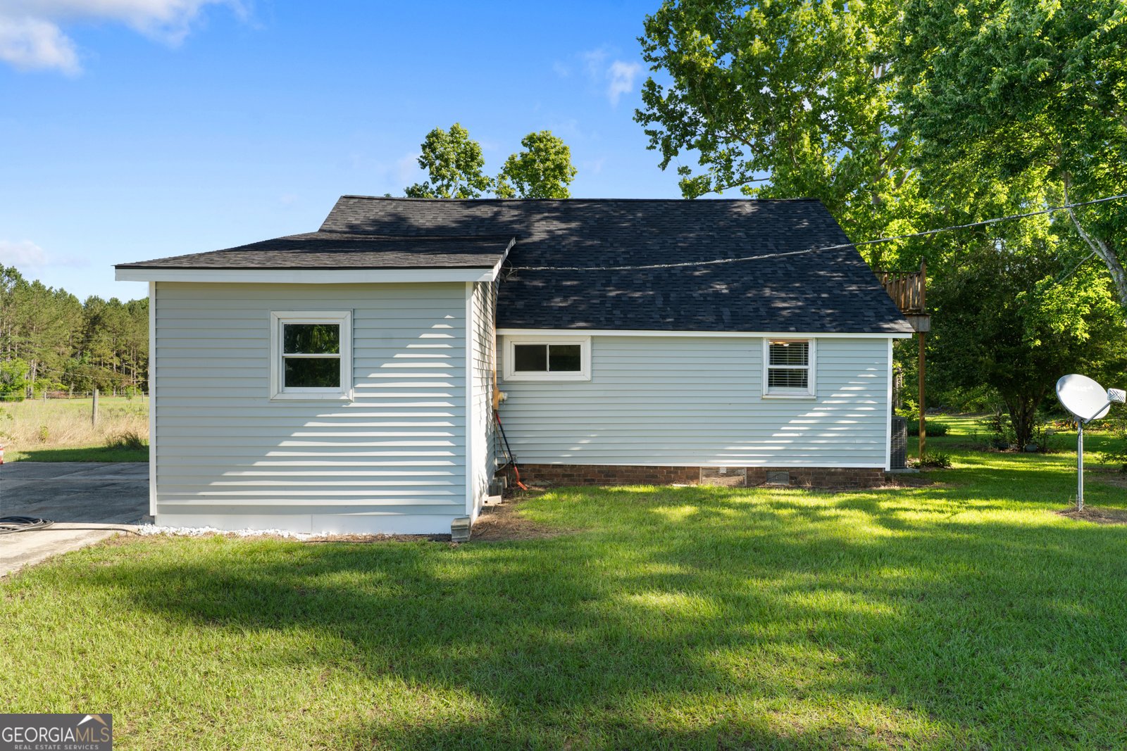 5950 Ga Highway 24 Louisville - 28
