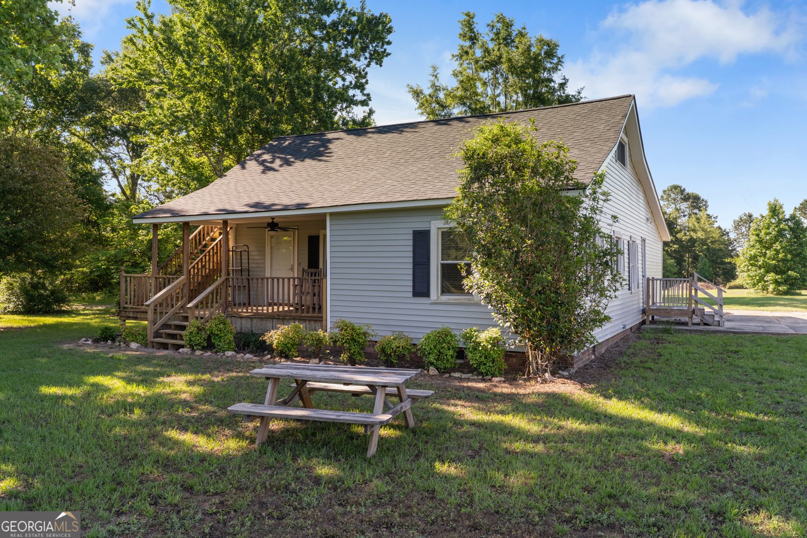 5950 Ga Highway 24 Louisville - 29