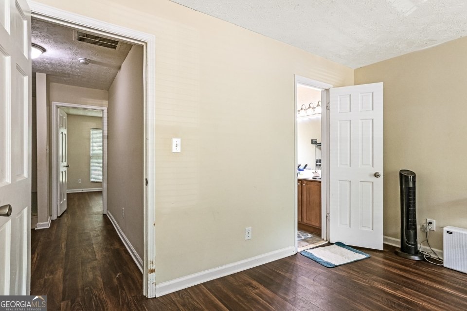 105 North River Drive Atlanta - 7