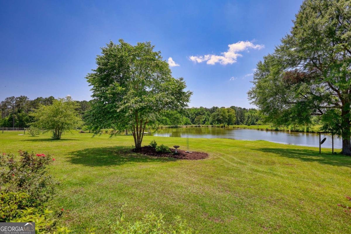 947 Bellhouse Road Macon - 40