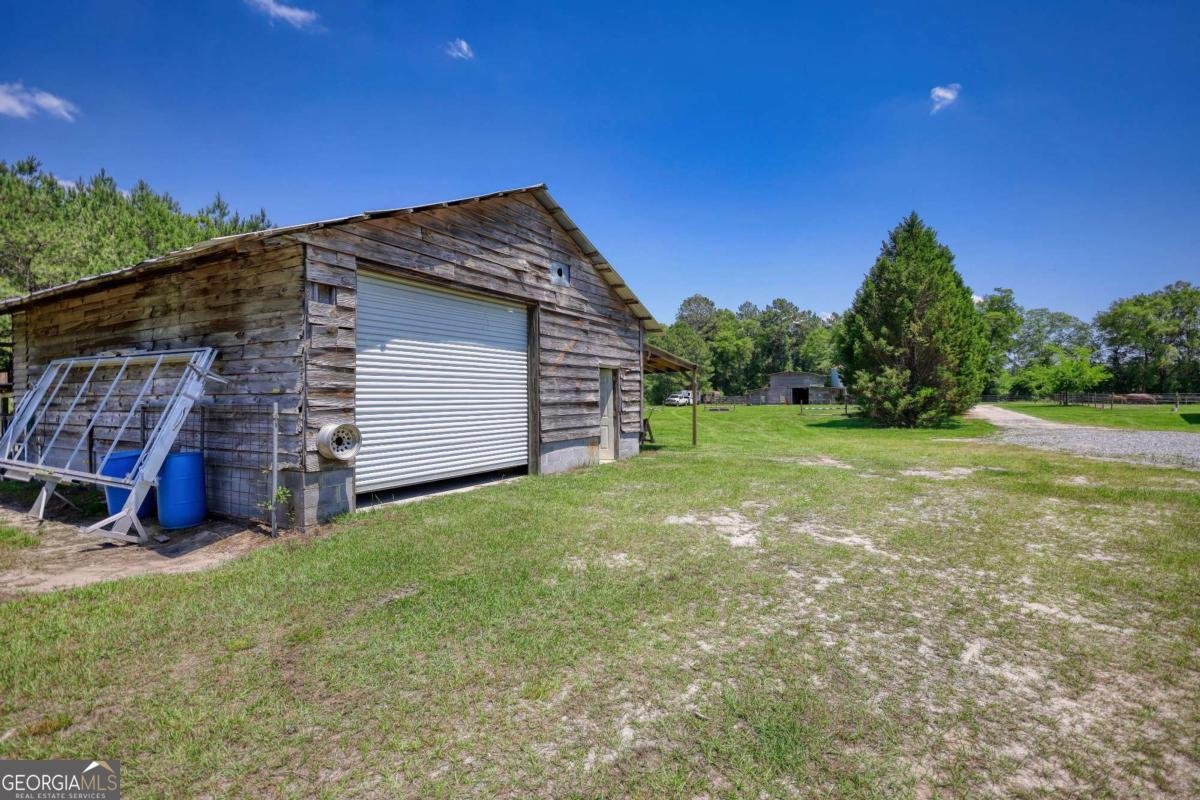 947 Bellhouse Road Macon - 63