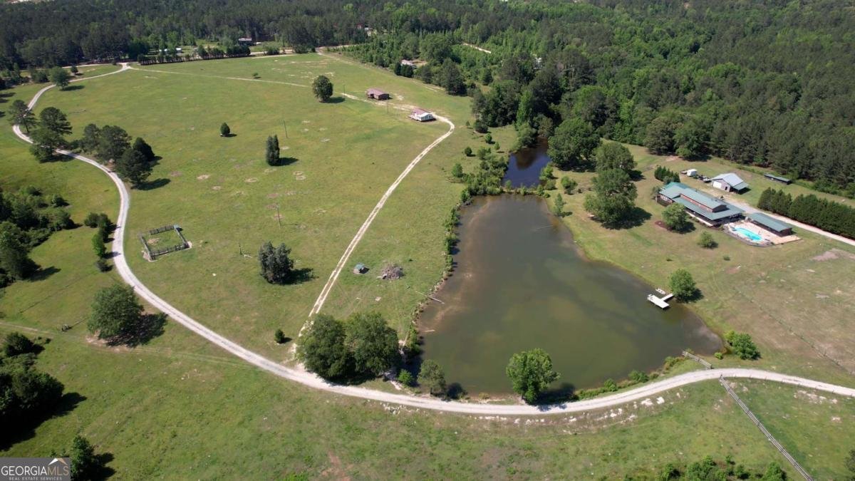 947 Bellhouse Road Macon - 97