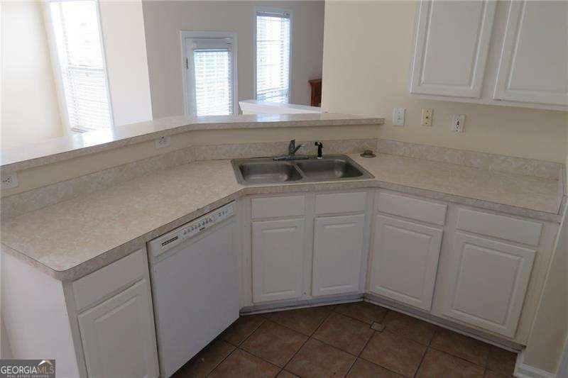 804 Bridle Cove Stockbridge - 10