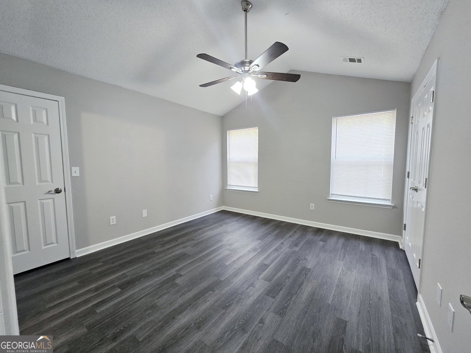 3075 Lakeside Circle Covington - 9