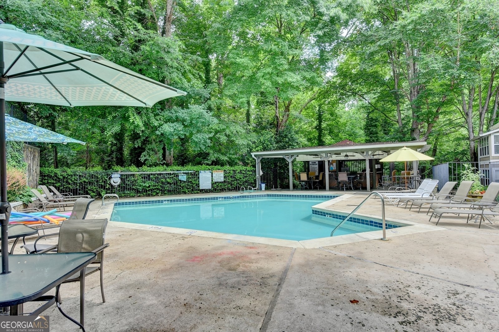 5149 Roswell Road Atlanta - 19
