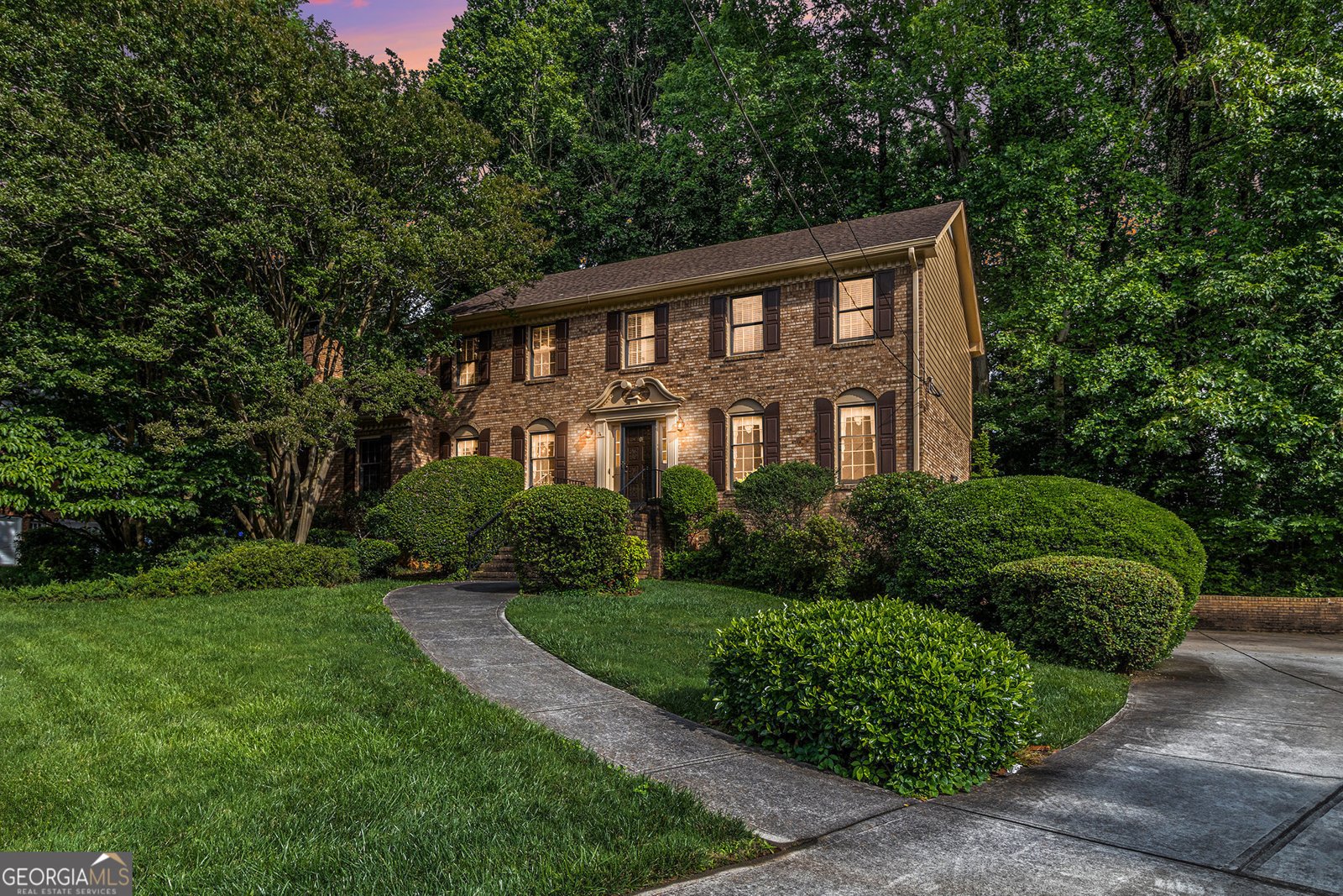 6387 Rosecommon Drive Peachtree Corners - 2