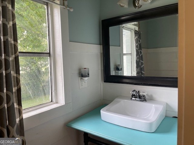 118 L. Street N.W. Thomaston - 33