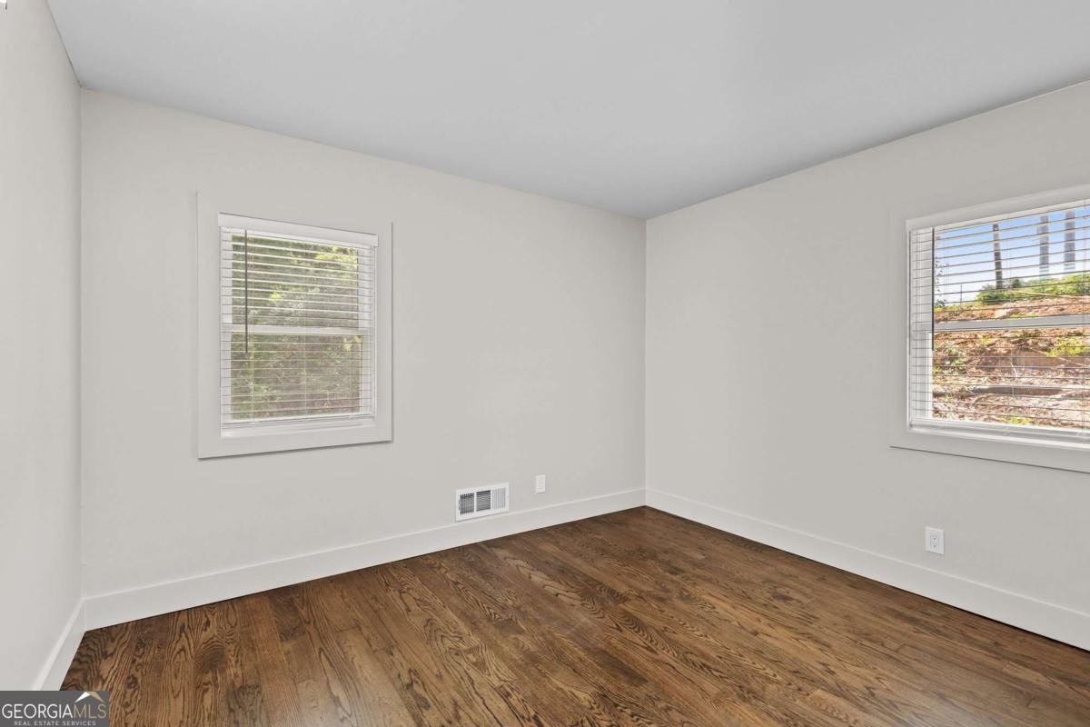 1887 Shalimar Drive Atlanta - 25
