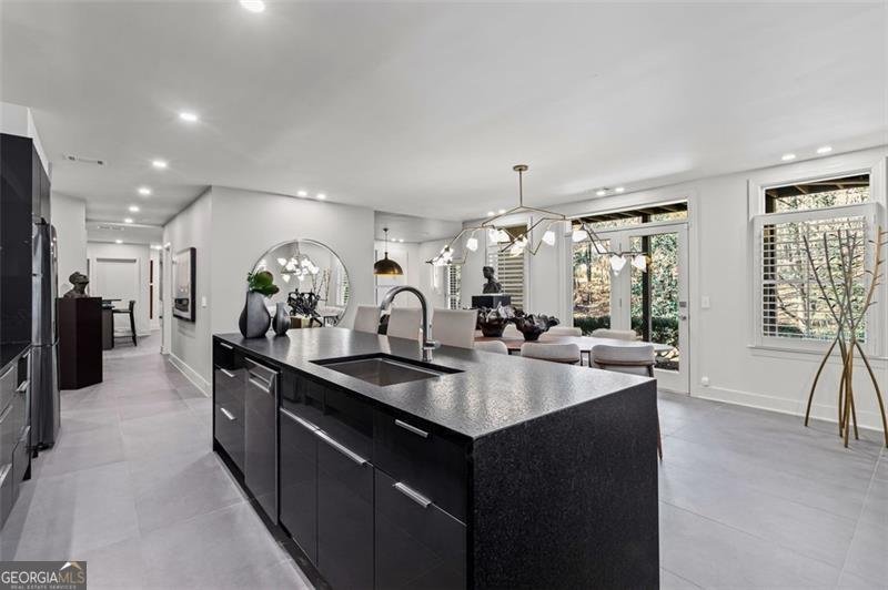 8610 Sentinae Chase Roswell - 63