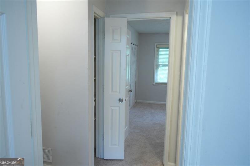 936 GLYNN OAKS Drive Clarkston - 28