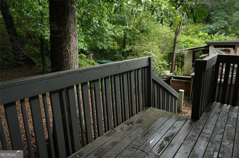 936 GLYNN OAKS Drive Clarkston - 33