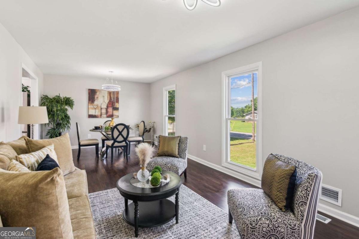 2284 briarwood Circle Conyers - 3