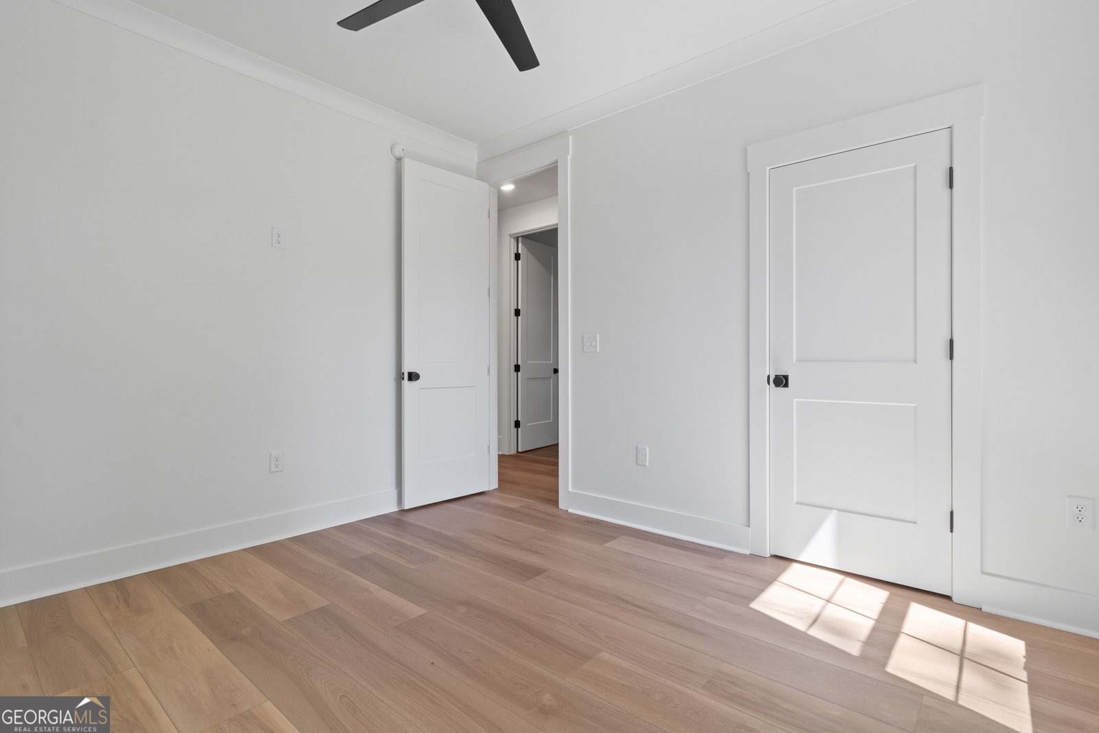 1211 Turnberry Circle Greensboro - 44