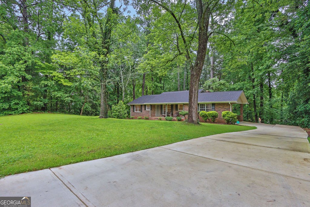 4774 Saint Bernard Drive Lilburn - 3