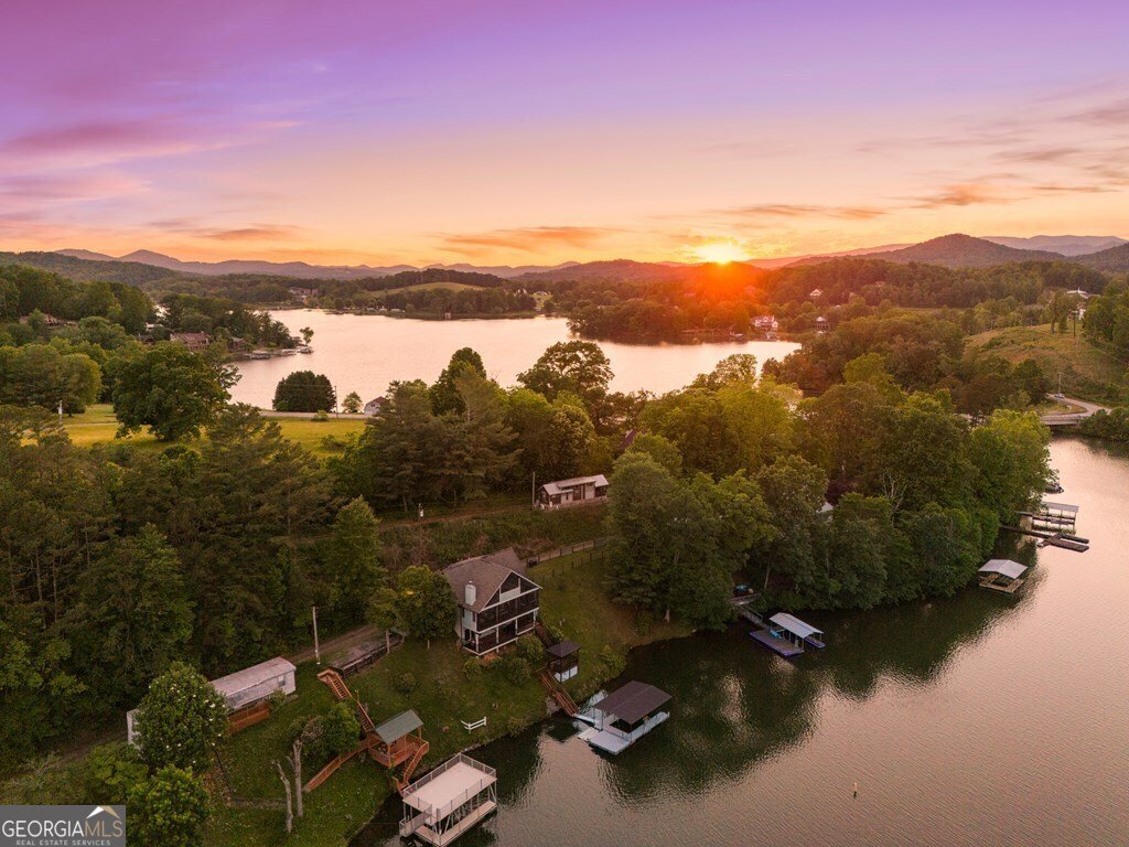 137 Kilmoore Lane Hayesville - 55
