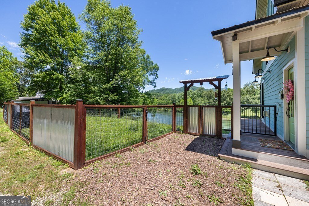 137 Kilmoore Lane Hayesville - 68