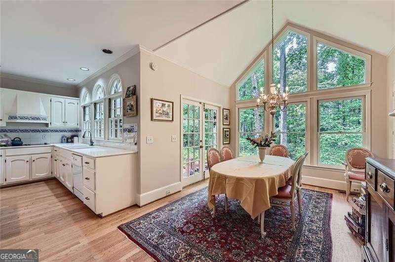 8470 Valemont Drive Atlanta - 13
