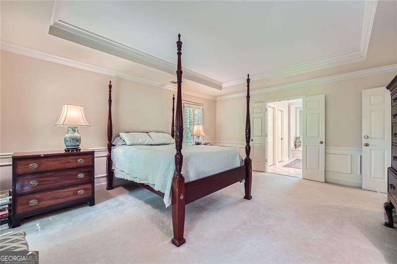 8470 Valemont Drive Atlanta - 22