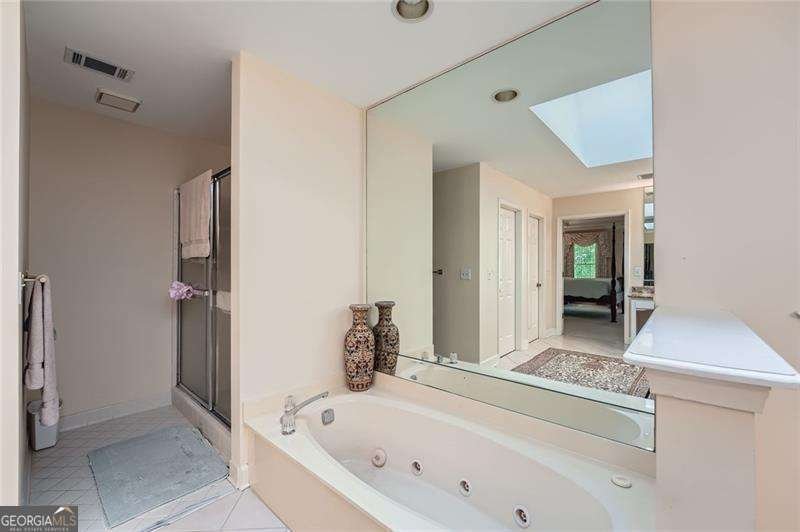 8470 Valemont Drive Atlanta - 23