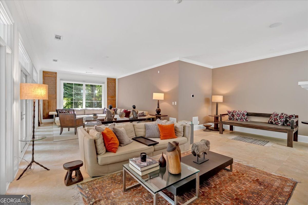 400 OLD IVY Road Atlanta - 44
