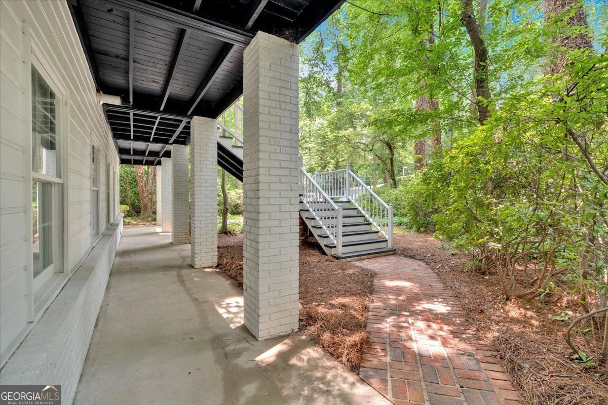 400 OLD IVY Road Atlanta - 93