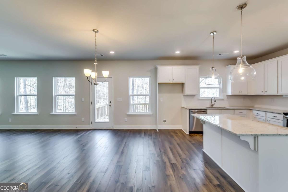 407 Shoals Trail Dallas - 9