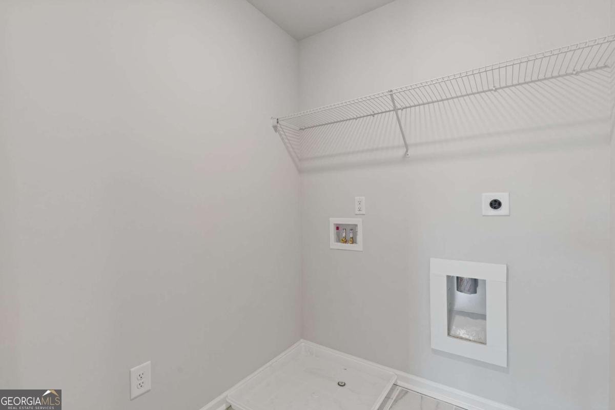 693 Shoals Trail Dallas - 17