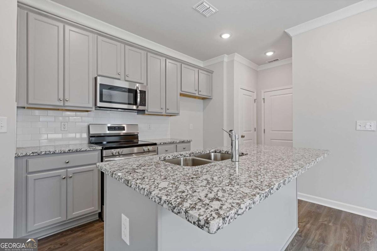 693 Shoals Trail Dallas - 8