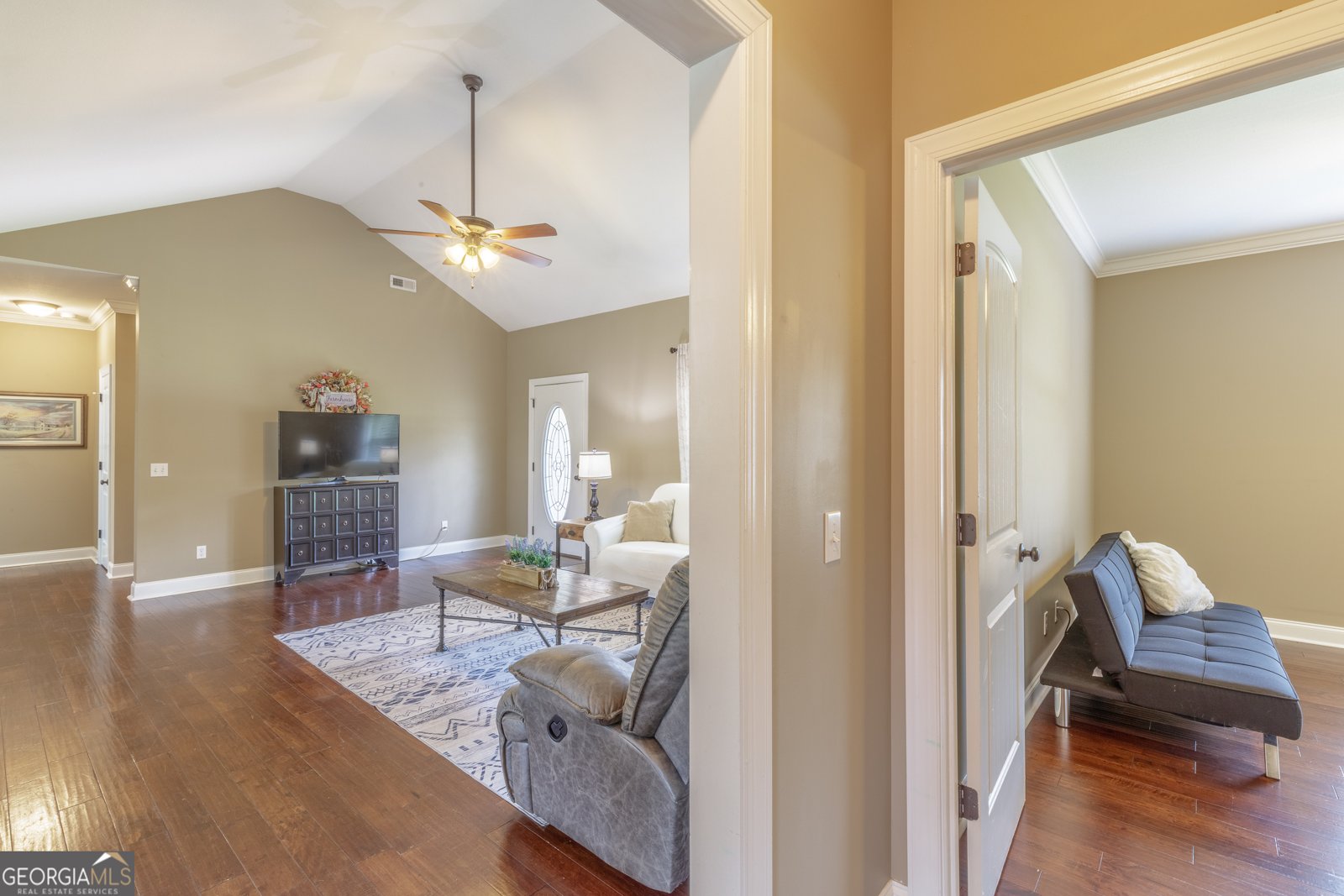 86 Pheonix Circle Rock Spring - 12
