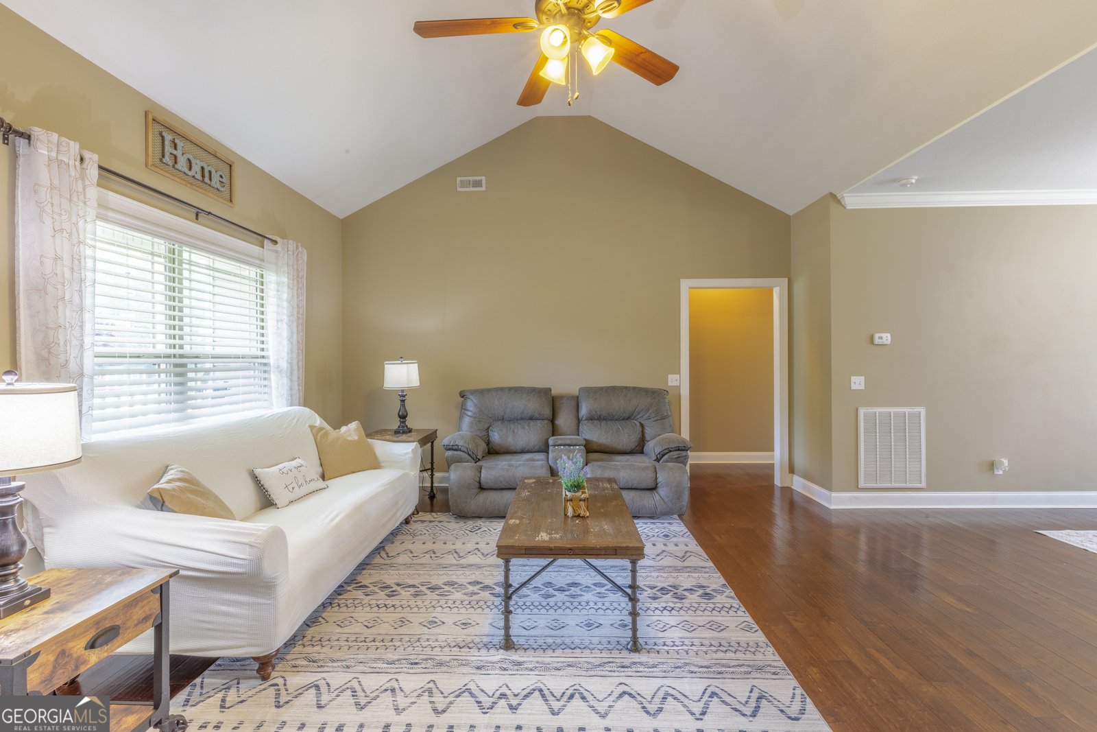 86 Pheonix Circle Rock Spring - 2