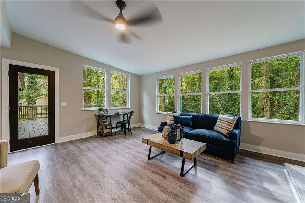 1329 Hidden Hills Parkway Stone Mountain - 27