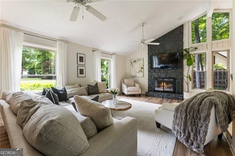 171 North Trace Alpharetta - 11