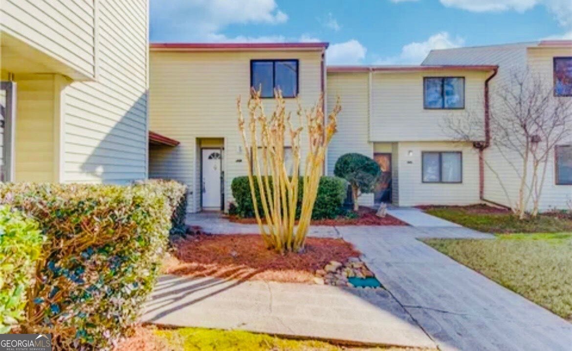 1144 Country Court Lawrenceville - 1