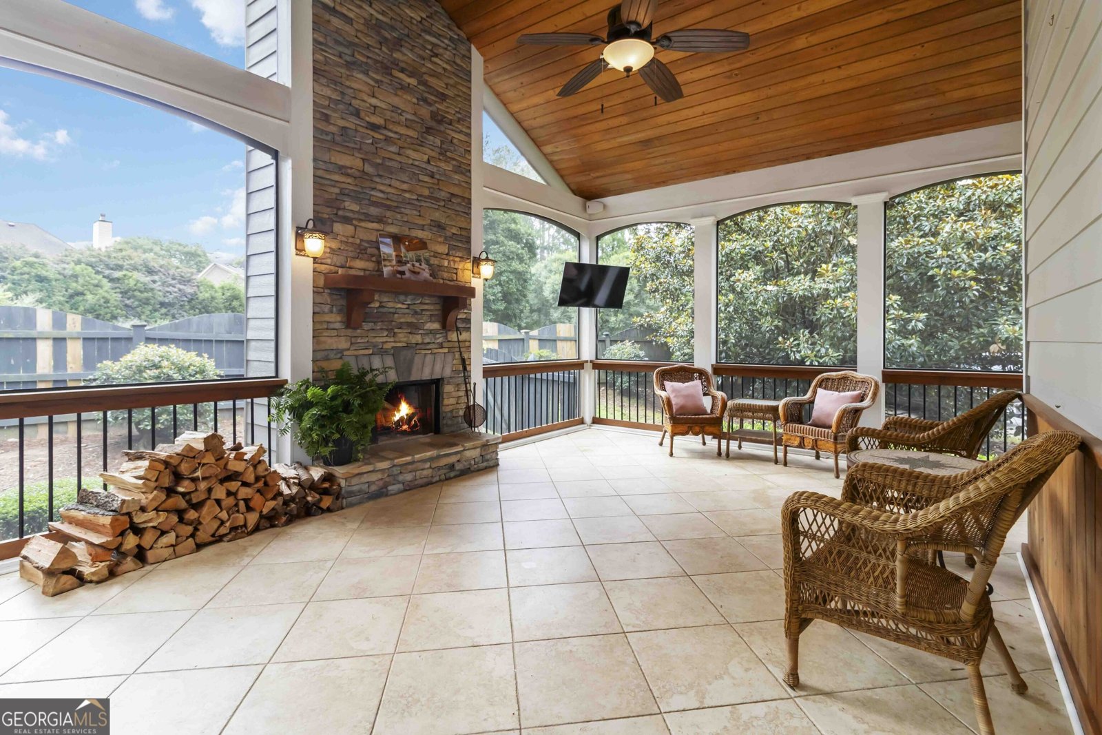 5196 STAVERLY Lane Peachtree Corners - 20