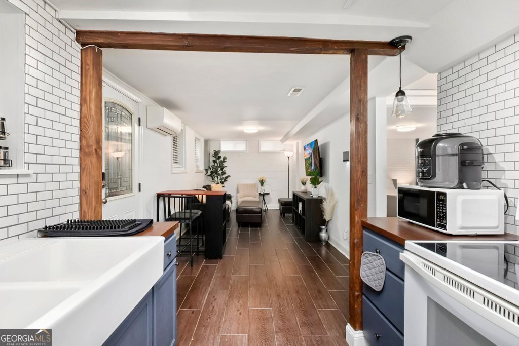 677 Holmes Street Atlanta - 18