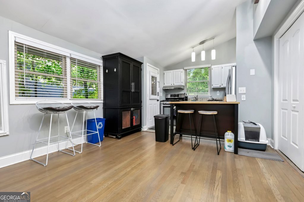 677 Holmes Street Atlanta - 7