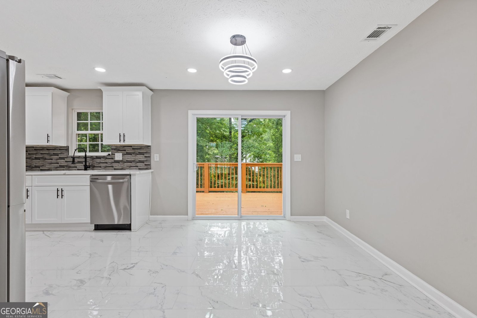 2599 Willow Creek Drive Duluth - 8