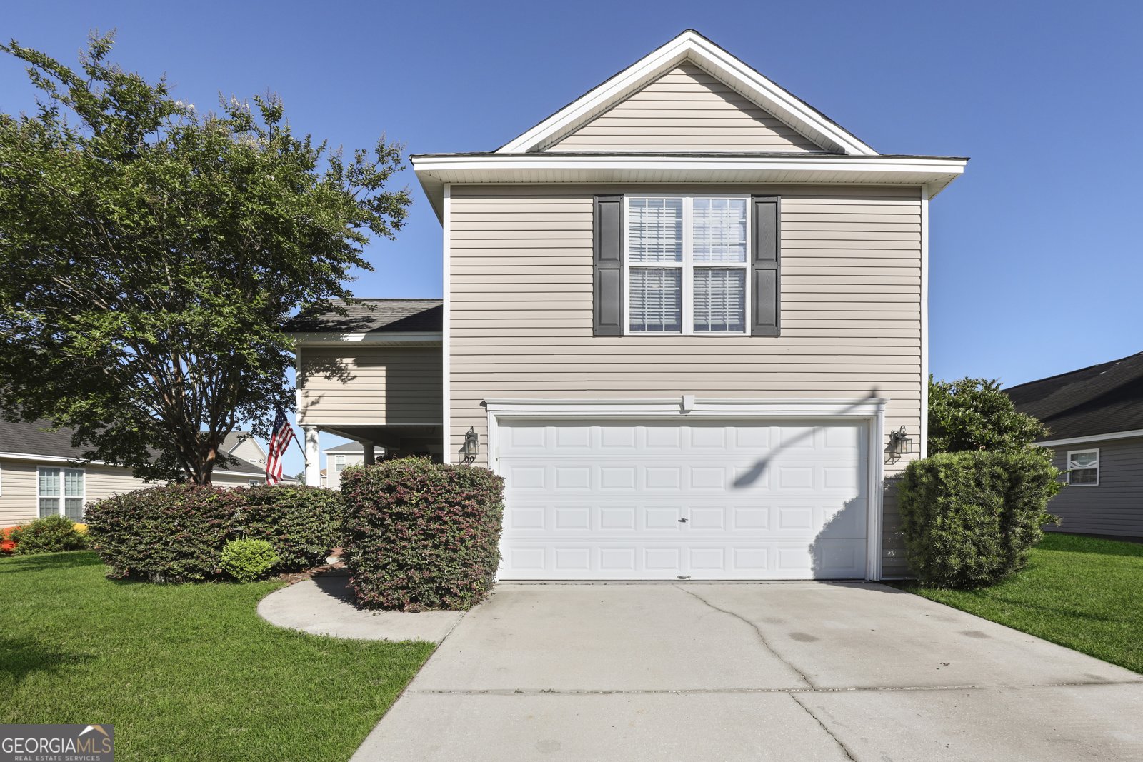 99 Scarlett Lane Richmond Hill - 2