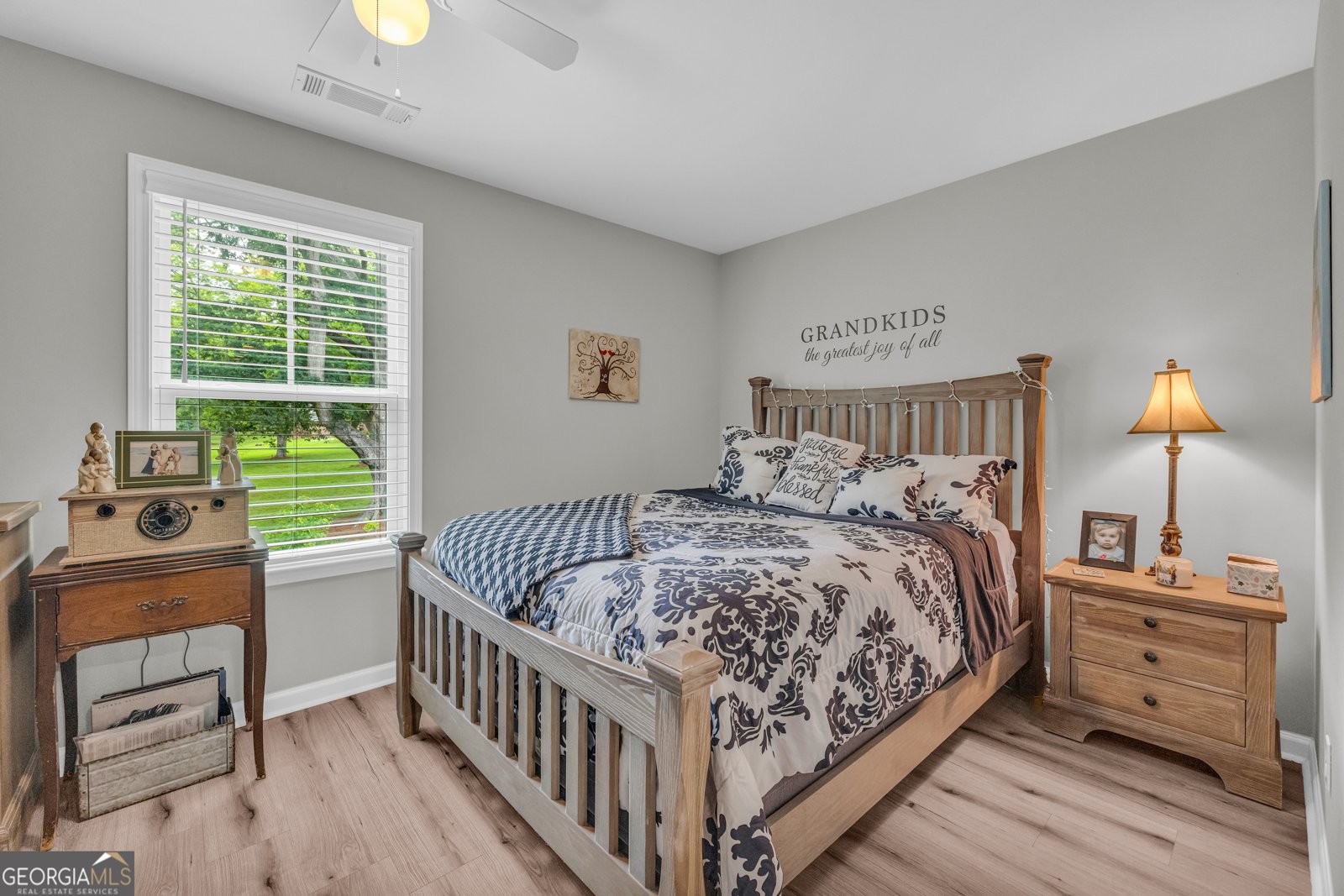49 Grove Court Royston - 36