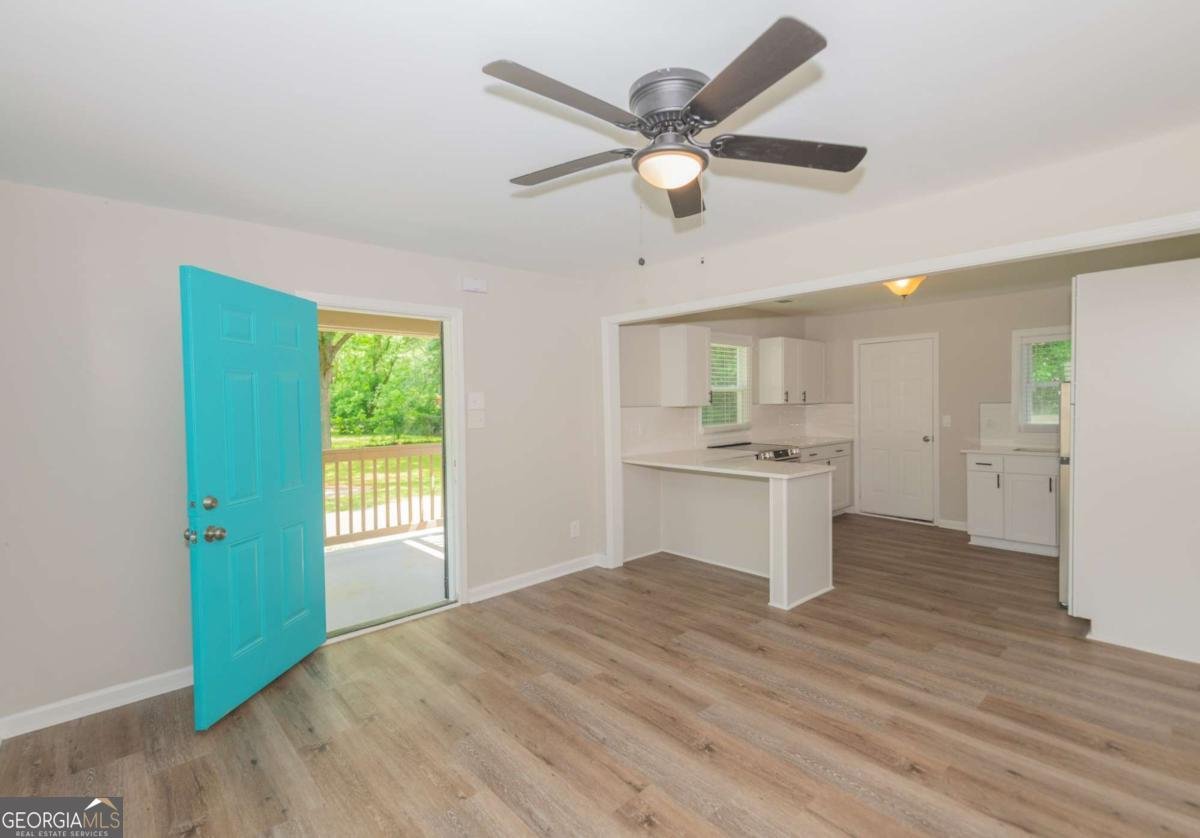 525 Baker Circle Atlanta - 25