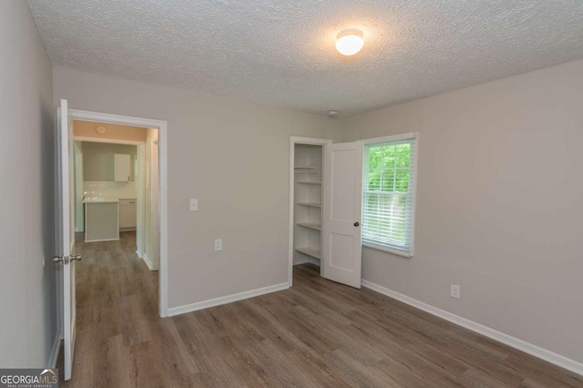 525 Baker Circle Atlanta - 9