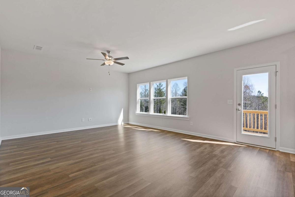 688 Shoals Trail Dallas - 10