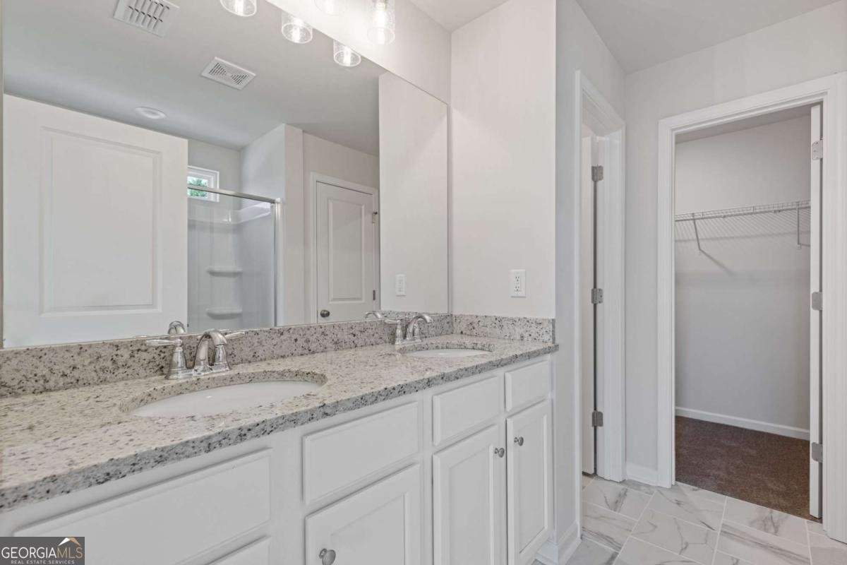 688 Shoals Trail Dallas - 16
