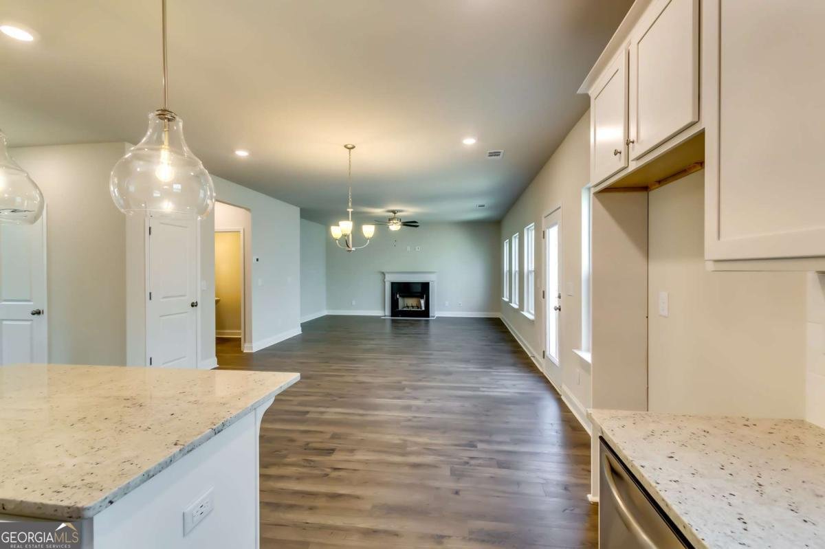 407 Shoals Trail Dallas - 14