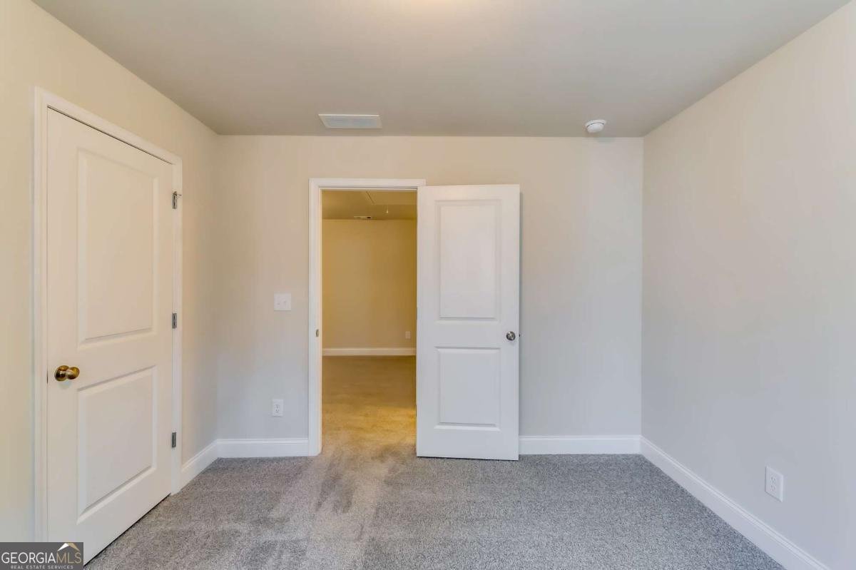 407 Shoals Trail Dallas - 32