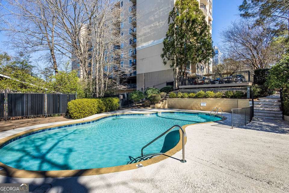 1 Biscayne Drive Atlanta - 17