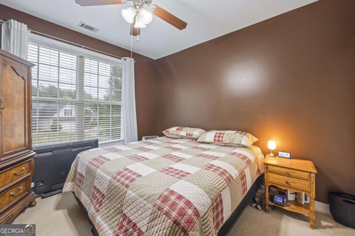 1176 Kimberly Circle Hull - 33