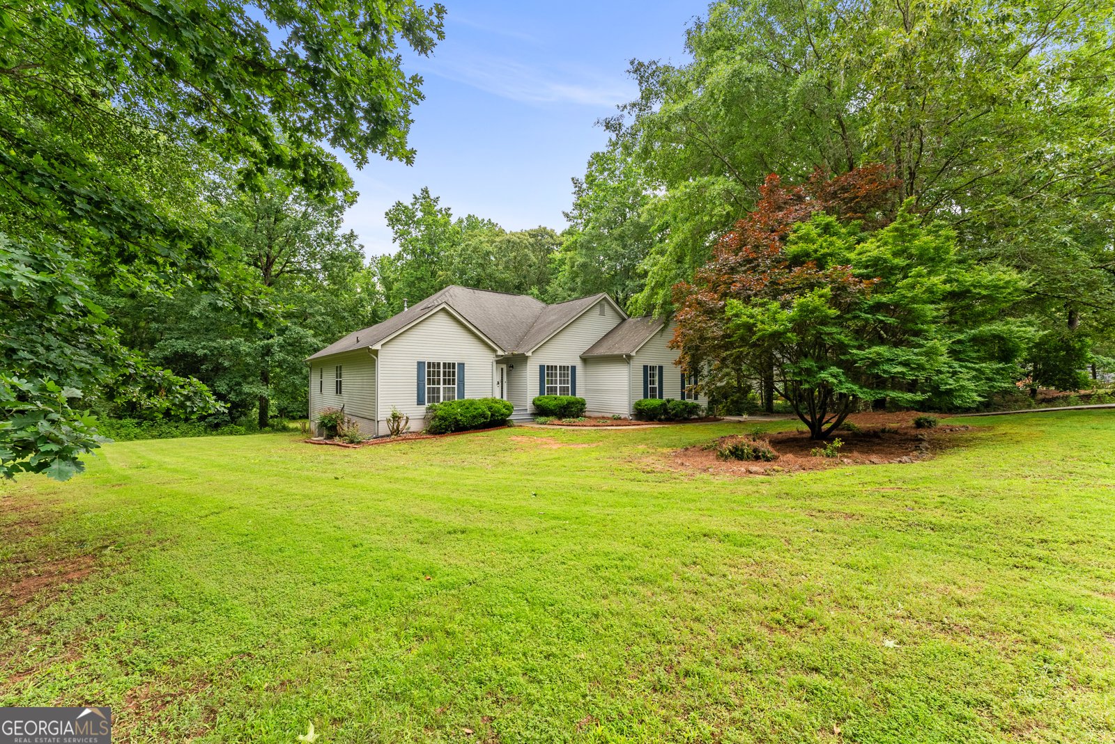 40 Wenham Lane Sharpsburg - 2