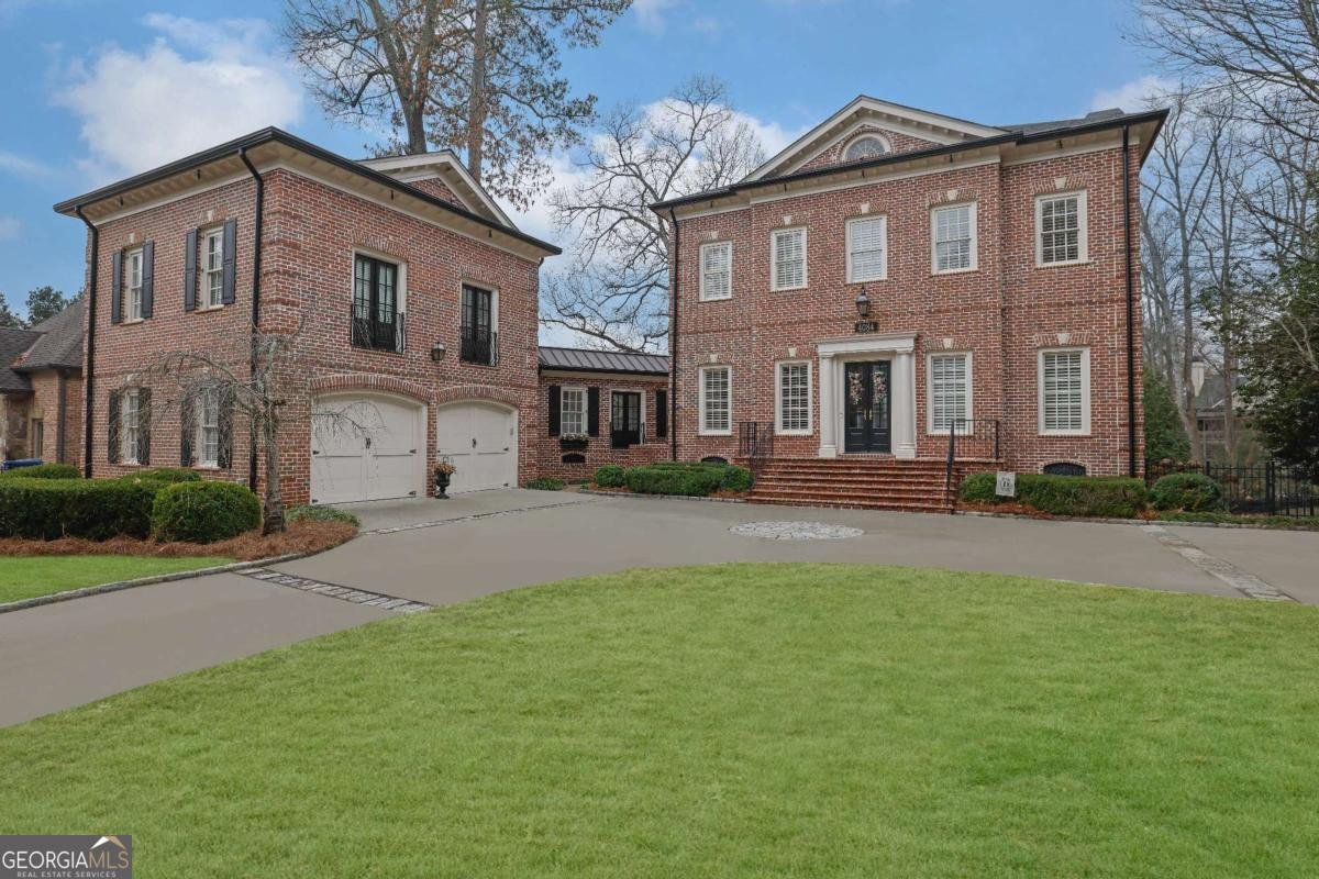 4084 Peachtree Dunwoody Road Atlanta - 1